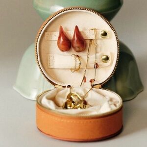 Sezane Jewelry Box in Camel